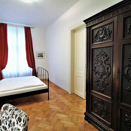 Residence Salvator - By Prague City Apartments מראה חיצוני תמונה